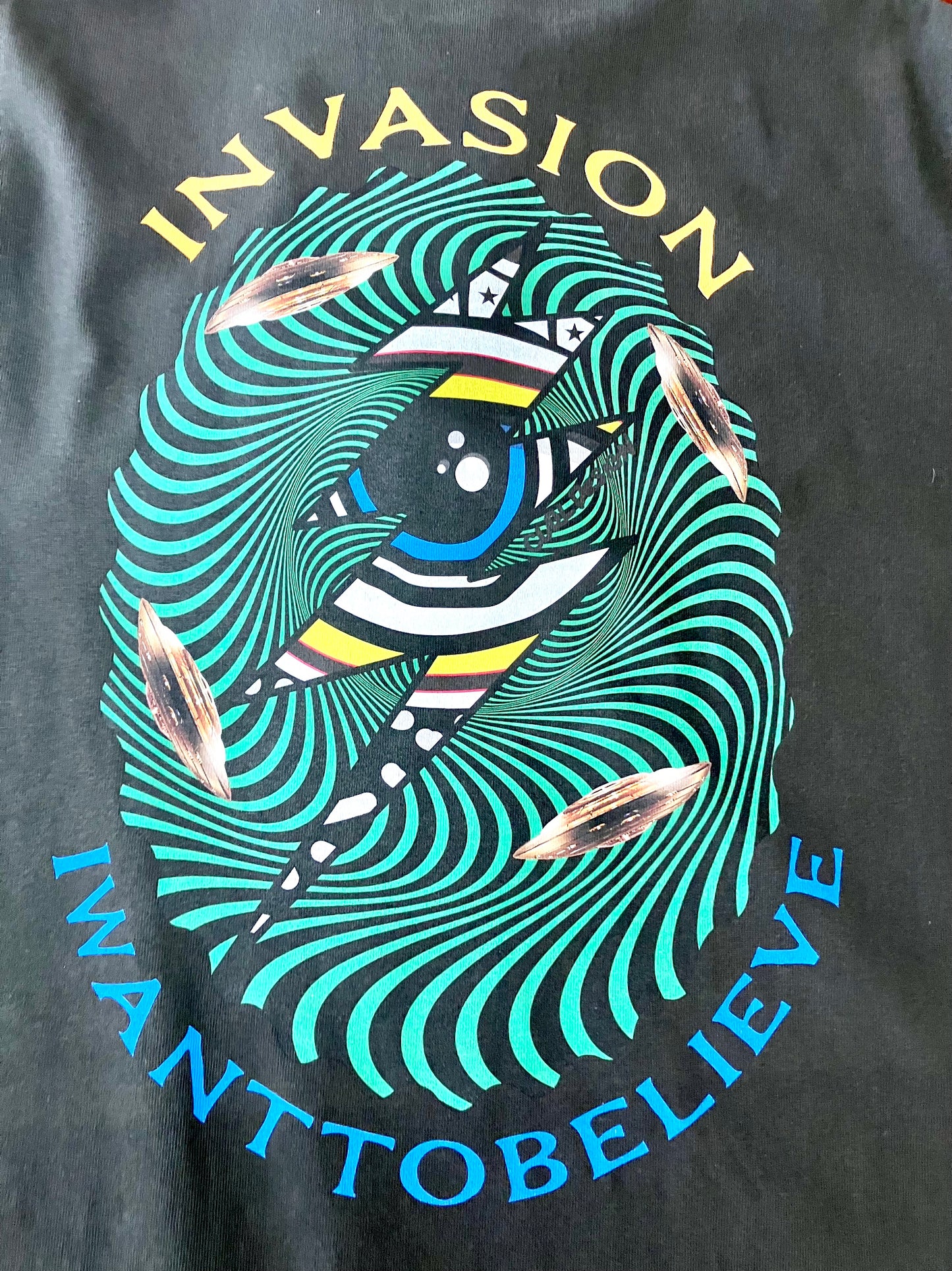 【予約商品:10月中旬以降お届け予定】INVASION Eye TEE BLACK
